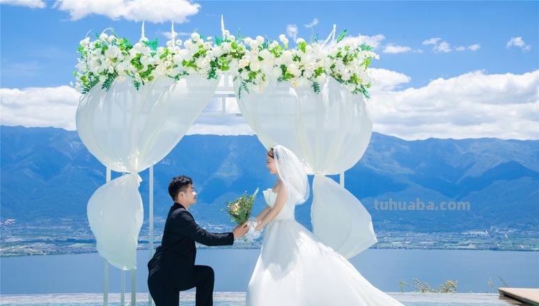 大理旅拍婚纱照哪家好？大理婚纱摄影旅拍工作室性价比高的前十名