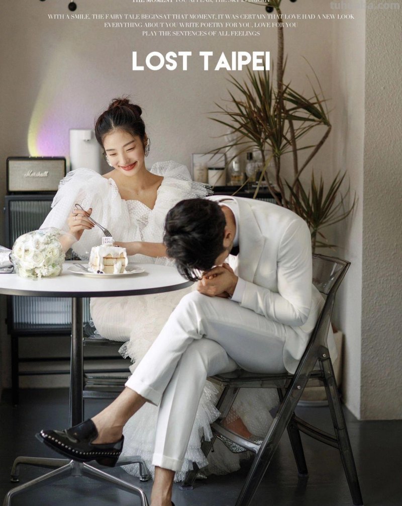 拒绝常规｜街头杂志风婚纱照