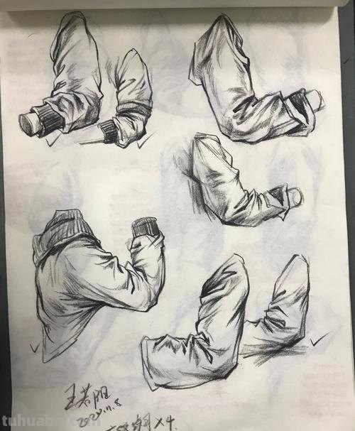 条纹衣服速写 速写怎么背衣纹？