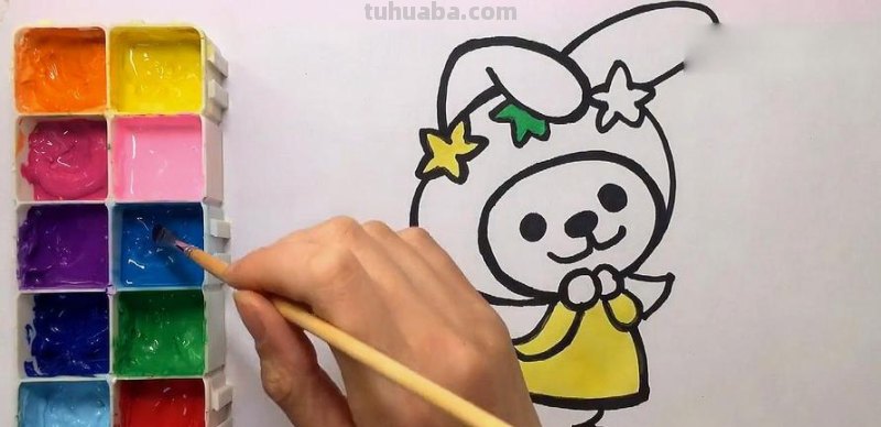 公主兔子怎么画简笔画 如何画兔子漫画？