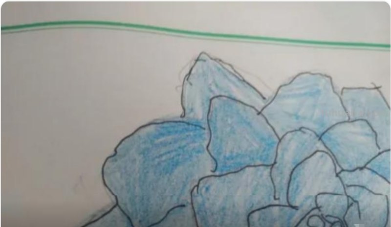 动漫彩铅花环怎么画 彩铅花朵图解教程1？