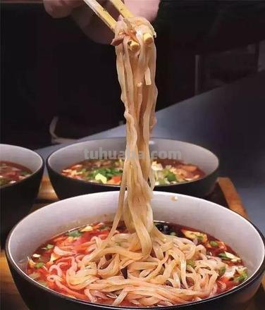 值得收藏的九款家常面食,口味香浓,风格迥异,爱吃面的有口福了