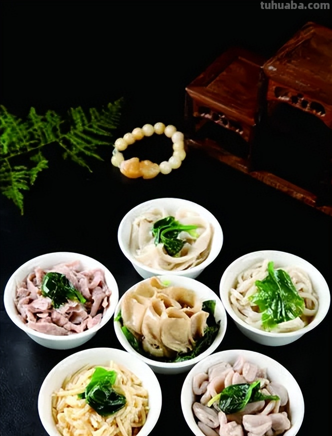 中国传统面食的发展-传统面食的独特工艺和制作流程