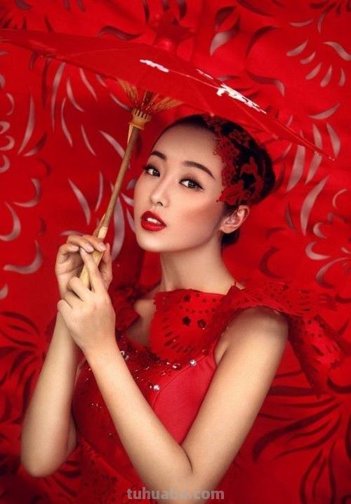 红色彩妆及红色彩妆图片大全 
