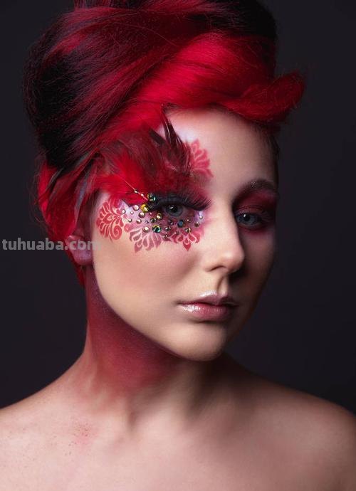 红色彩妆及红色彩妆图片大全 