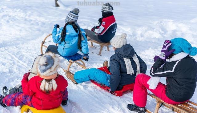 冬季户外活动对幼儿的好处 冬季户外活动对幼儿的好处有哪些