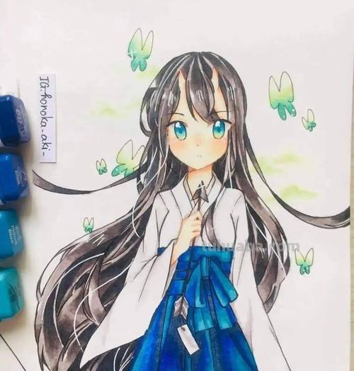 动漫绘画 彩铅怎么画 怎么用彩铅画出动漫人物的皮肤颜色？