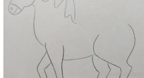 简笔画的马怎么画 用简笔画怎样画马？