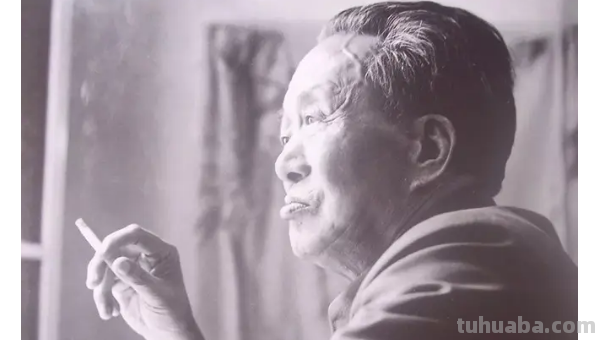 鱼化石表达了作者怎样的思想感情