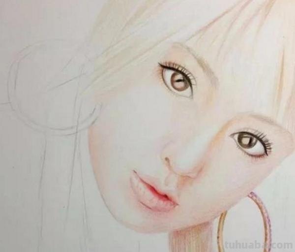 给对象画的彩铅画怎么画 如何画彩铅画？