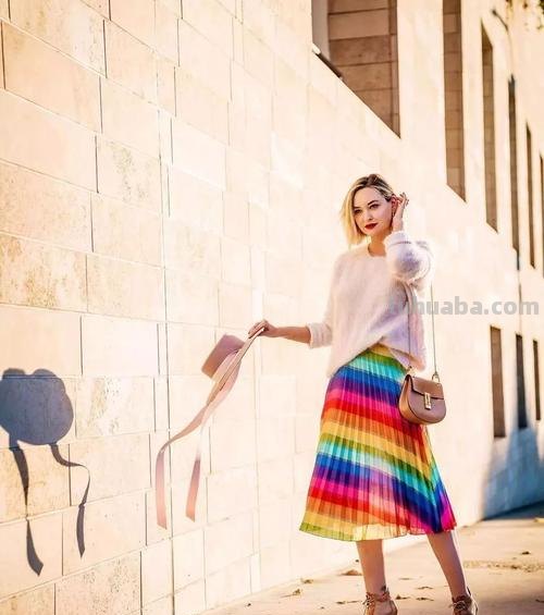 缤纷色彩女装，让你的穿搭更加出彩！ 