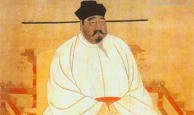 龙袍彰显皇权威严,为何宋朝皇帝一袭素衣呢?