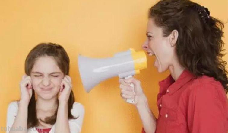 怎样克制大声吼孩子的方法 怎样克制大声吼孩子的方法呢