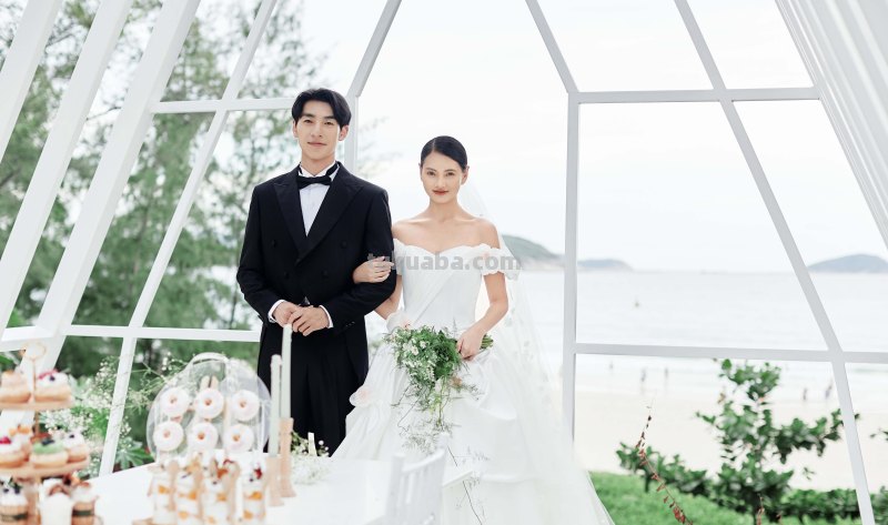 三亚旅拍婚纱照哪家拍得好？三亚婚纱摄影工作室排名
