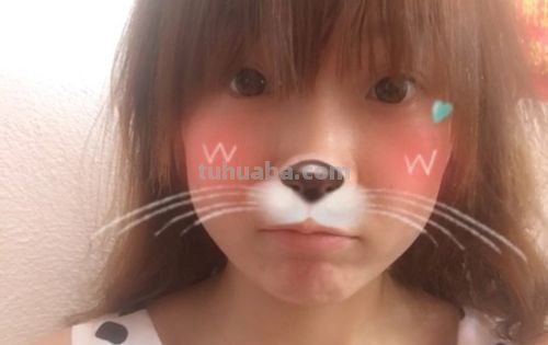 momo momo女孩是什么