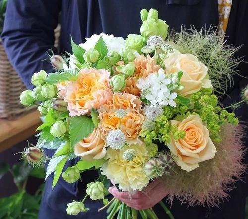 花束色彩搭配及花束色彩搭配原理与技巧 