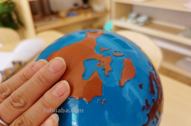 探究地球仪色彩及地球仪色彩范画图片 