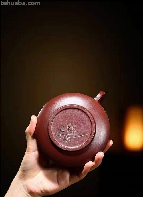 掌握色彩紫砂壶的画法，让你的作品更具生动感！ 