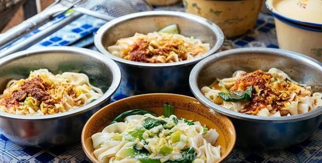 十款陕西家常面食，烹调简单，口味正宗，在家就可以做出好味道来