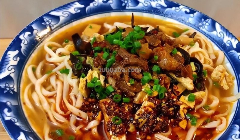 十款陕西家常面食，烹调简单，口味正宗，在家就可以做出好味道来