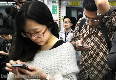央媒揭秘娱乐兼职“水军”江湖,这些所谓的“水军”到底是做什么的?