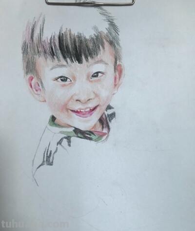 彩铅画树上的男孩怎么画 用铅笔怎样才能画出好看的男孩？
