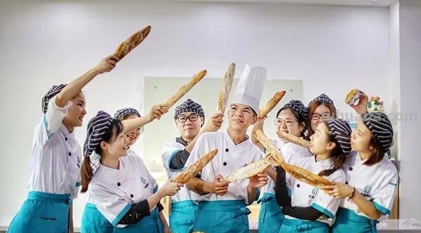 烘焙火热 从DIY走上创业之路