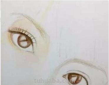 民族的人物怎么画彩铅画 彩铅手绘人物教程？