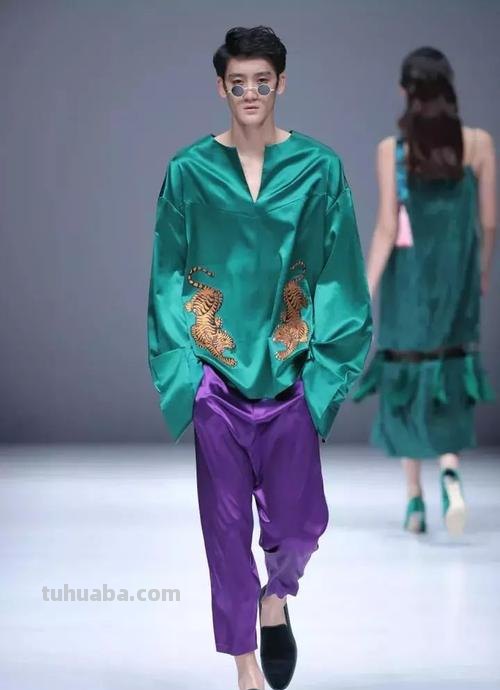 传统色彩与现代时尚的完美结合——探究传统服饰色彩在现代服装设计中的应用 