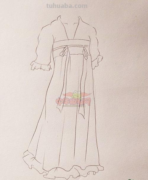 彩铅画美女古装裙子怎么画 最简单漂亮裙子的画法？