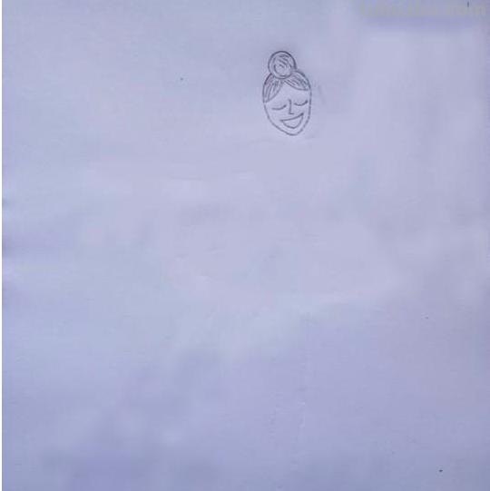彩铅画美女古装裙子怎么画 最简单漂亮裙子的画法？