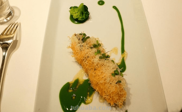 米其林一到三星的店都吃啥，据说值得打“飞的”专程前去用餐