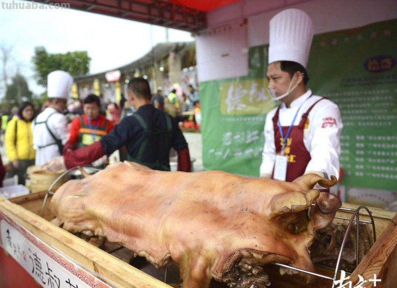 天冷了吃点好的！广州市首届乡村美食汇开幕，乡土风味美食大聚集