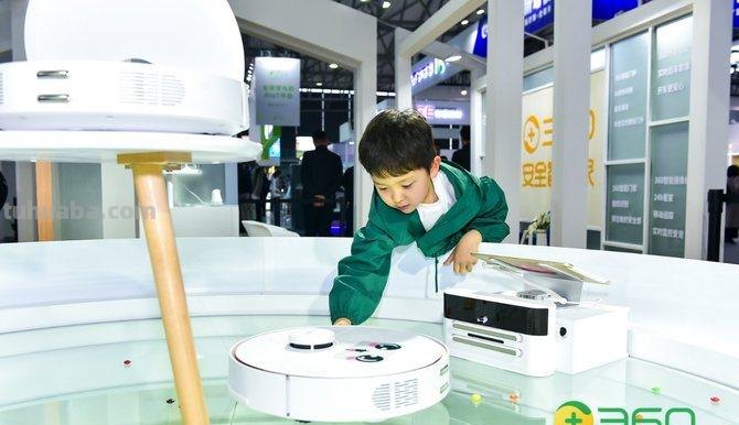 全品类亮相AWE 360智能硬件打造安全智能家