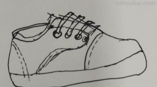 女孩鞋子怎么画简笔画 简笔画鞋子的画法？