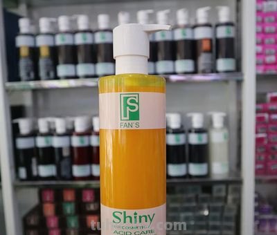 色彩护发胶及色彩护发胶使用方法