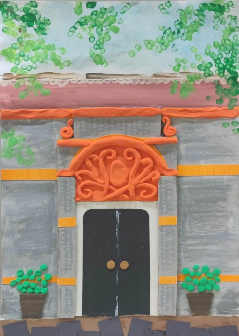 跟随娃娃画笔，我们一起走进这些红色建筑