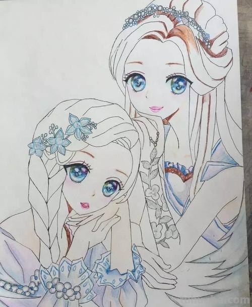 彩铅画2个女孩怎么画 如何用彩铅画卡通人物？