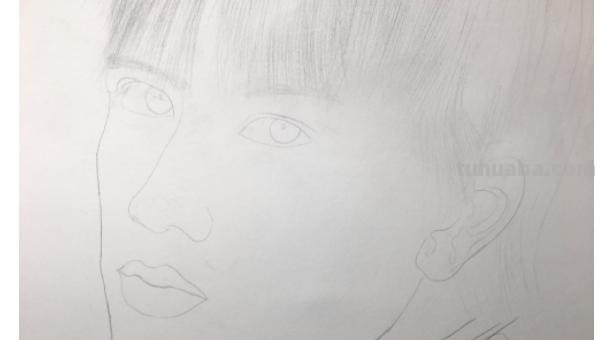 明星眼睛速写 五官速写技巧口诀？