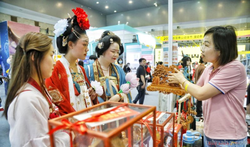 打造动漫盛宴！2023首届泰山动漫节在泰山国际会展中心启动
