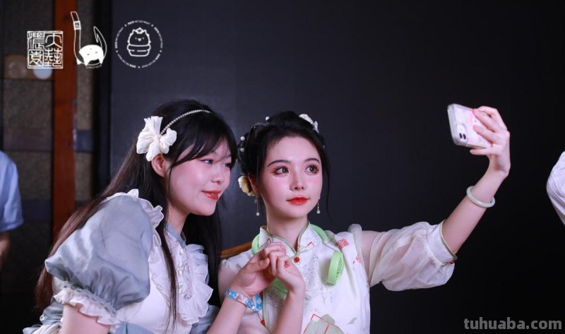 首届“锦瑟与尔”国风动漫嘉年华狂欢成都浓园