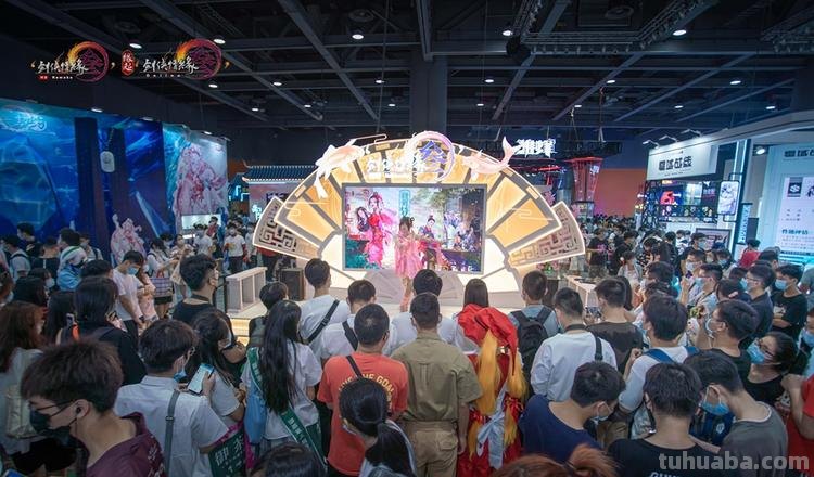 今天,“国风”席卷漫展!接下来三天假期,如何玩转动漫节?