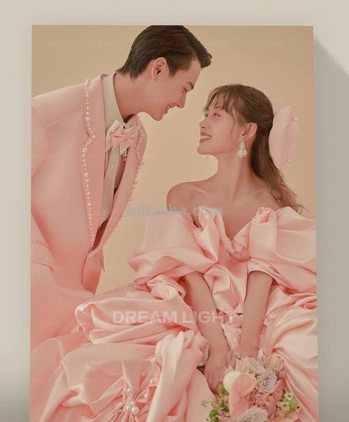 【粉色彩纱婚纱照】粉嫩浪漫,时尚迷人!