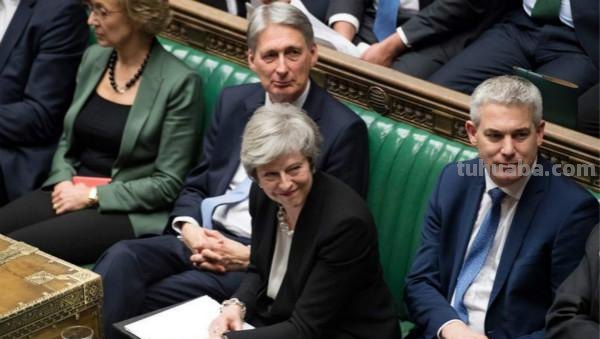 March 14 双语新闻精选: 英国脱欧关键一周!但梅姨脱欧协议再遭否决 Deal suffers second defeat