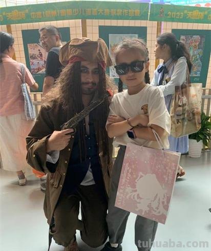 第十九届中国国际动漫节圆满落幕，杭州网小记者看动漫、逛展会、玩游戏，感受动漫别样氛围