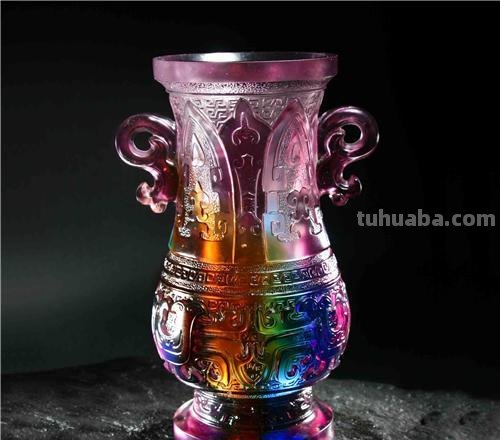 琉璃色彩的特点与魅力:探索色彩的奇妙世界