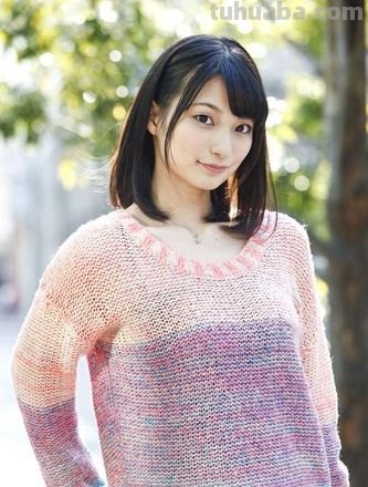 高野麻里佳