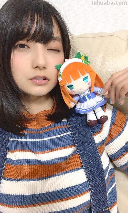 高野麻里佳