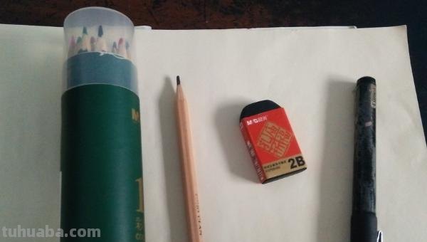 手抄报边框花怎么画 数学手抄报花边边框怎么画，数学手抄报花边边框怎么画？
