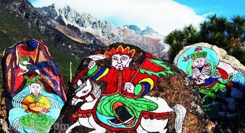 纳西族色彩：探寻神秘而绚丽的文化色彩元素 